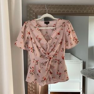 Floral knotted blouse